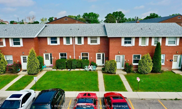 39 Orchard Place