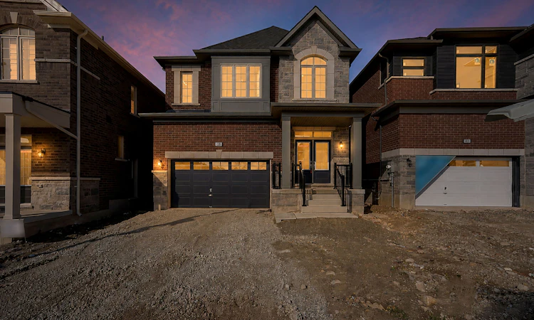 39 Henshaw Drive
