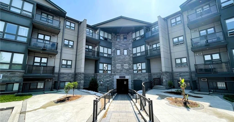 213-1 Jacksway Crescent, London, ON, N5X 3T5