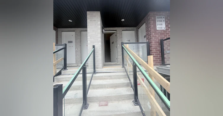 320B-16 Melbourne Avenue, St. Catharines, ON, L2P 3J8 - 2