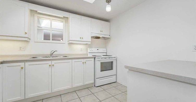 MAIN-51 Boulder Crescent, Guelph, ON, N1G 5A2 - 8