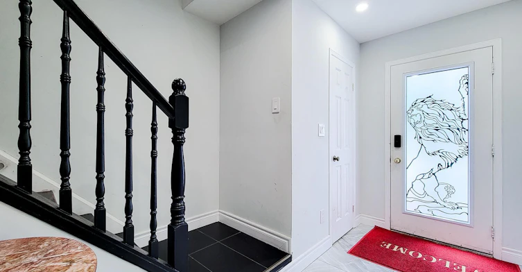 52-2 Royalwood Court, Hamilton, ON, L8E 4Z1 - 4