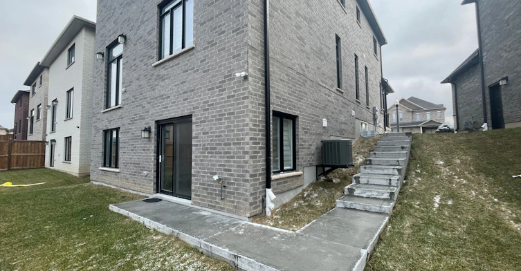 Lower-27 Hollybrook Trail, Kitchener, ON, N2R 1M2 - 2