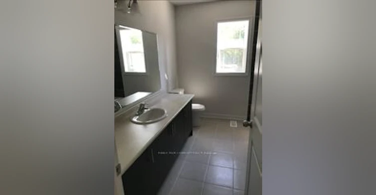 481 Grange Way, Peterborough, ON, K9H 0H9 - 9