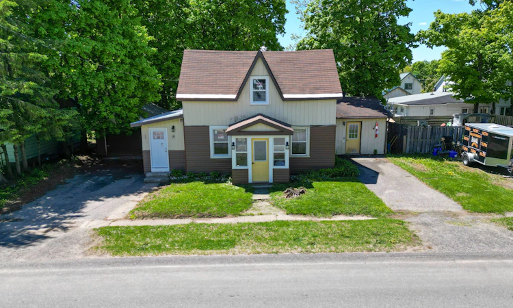 635 First Street S