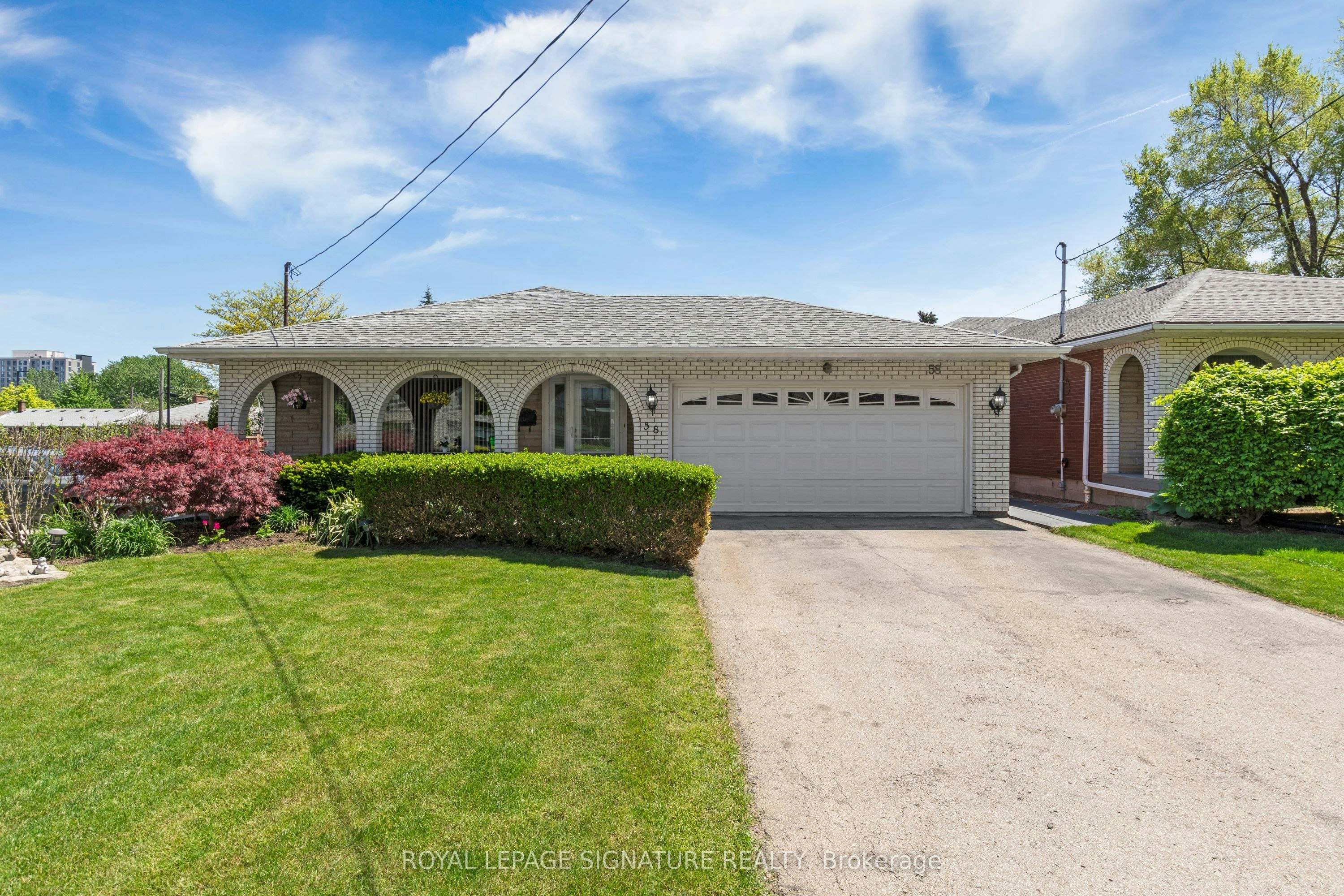 58 Centennial Parkway S, Hamilton, ON, L8G 2C5