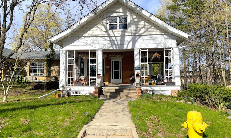 15 Humberstone Avenue