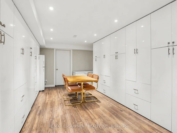 22 Cathedral Street, Hamilton, ON, L8B 0S3 - 43