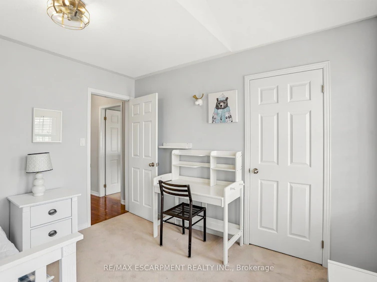 22 Cathedral Street, Hamilton, ON, L8B 0S3 - 34