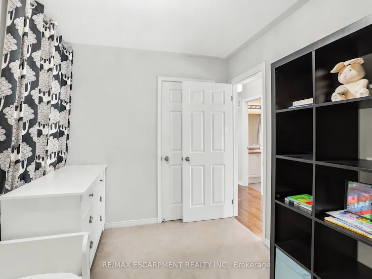 22 Cathedral Street, Hamilton, ON, L8B 0S3 - 32