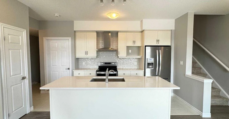 146 Oat Lane, Kitchener, ON, N2R 0S8 - 2