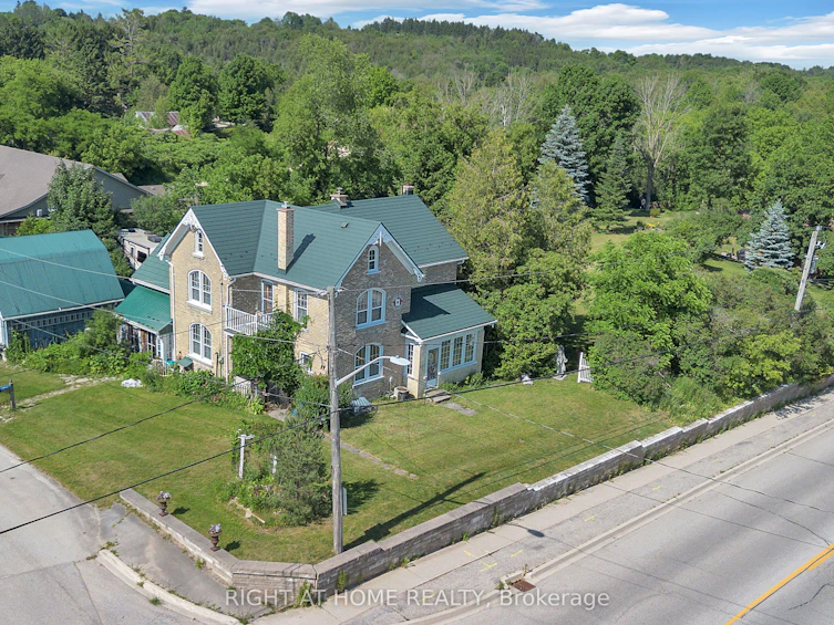 402 Lambton Street E, West Grey, ON, N0G 1R0 - 39