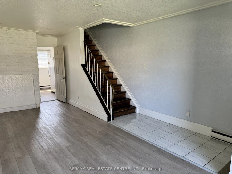 D-71D Wellesley Crescent, London, ON, N5V 1J6 - 7