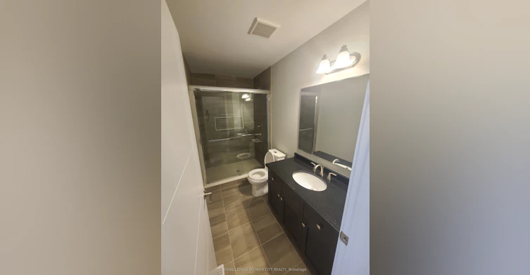 928 Robert Ferrie Drive, Kitchener, ON, N2R 0P9 - 2