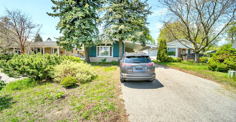 Lower-62 Greendale Crescent, Kitchener, ON, N2A 2R6