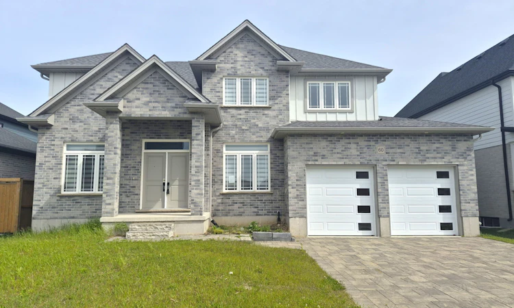 60 Hazelwood Passage