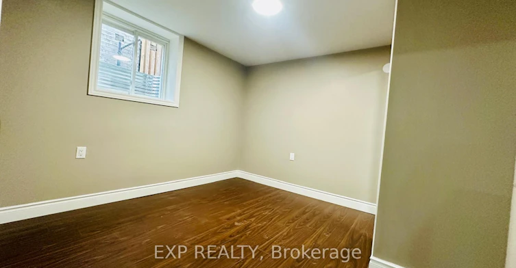 Lower-287 Resurrection Drive, Kitchener, ON, N2N 3H4 - 10