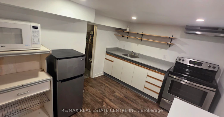 83 Gage Avenue S, Hamilton, ON, L8M 3C8 - 3