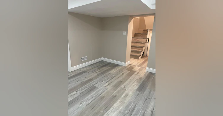 lower-41 Belleview Avenue, Kitchener, ON, N2B 1G4 - 7