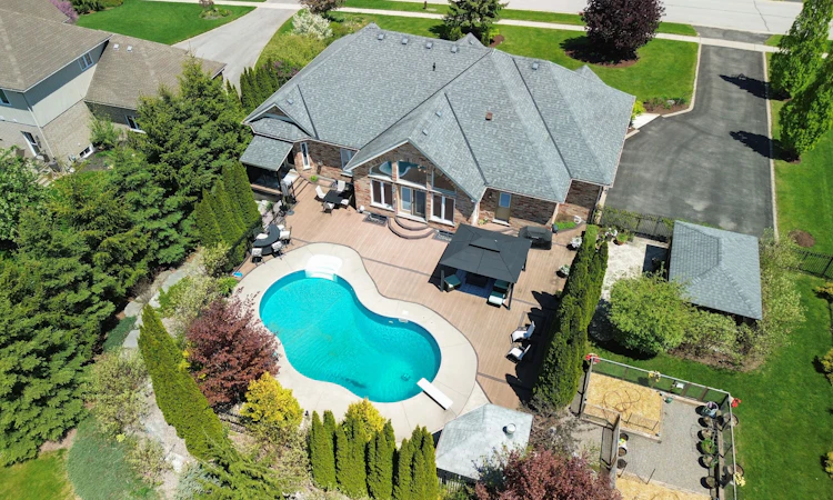 27 Island Lake Road