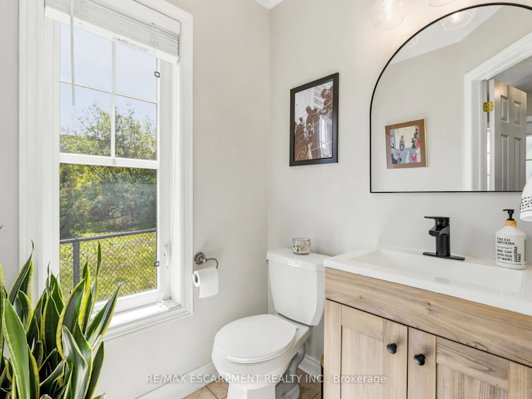 49 Blue Sky Trail, Hamilton, ON, L7L 1Z7 - 17