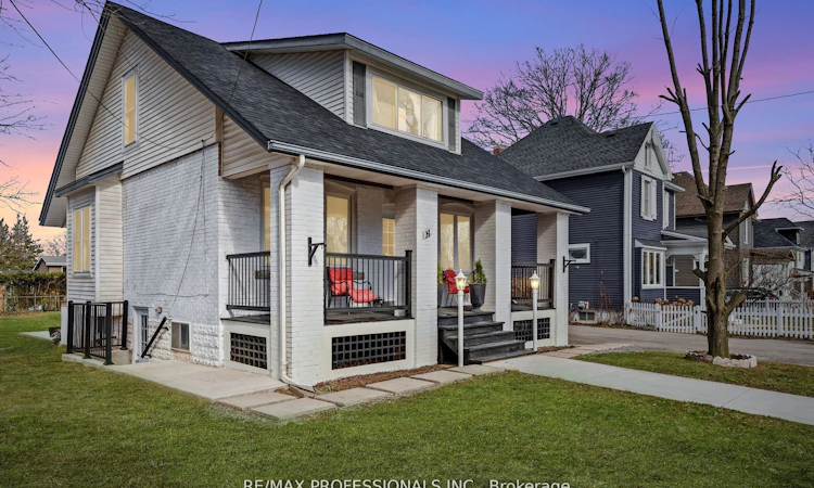 14 Kidd Avenue