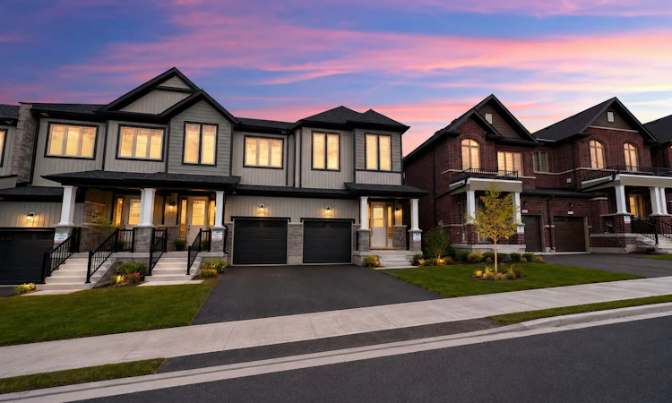 747 Carpenter Trail