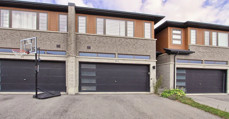103 Greenwich Avenue, Hamilton, ON, L8J 0L6 - 6