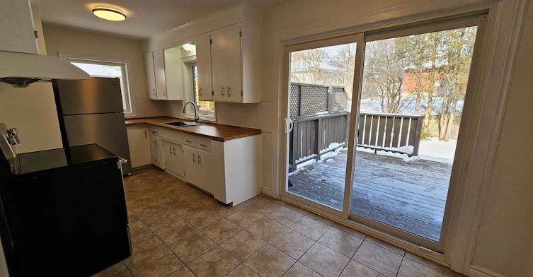 224 River Road E, Kitchener, ON, N2B 2G8 - 24