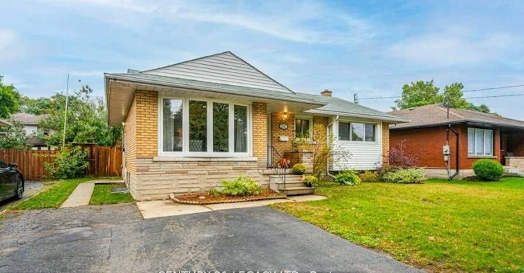 224 River Road E, Kitchener, ON, N2B 2G8 - 2