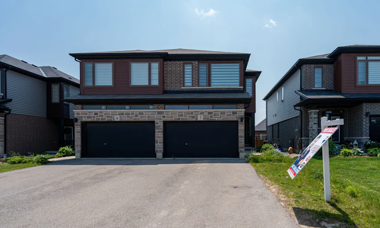 7 Baker Lane