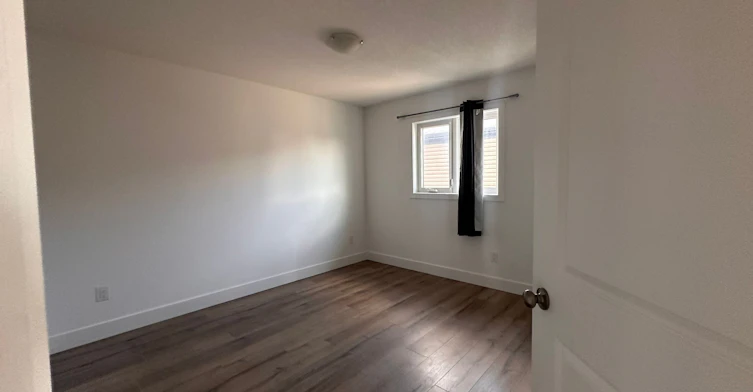 1330 Lawson Road, London, ON, N6G 5K9 - 4