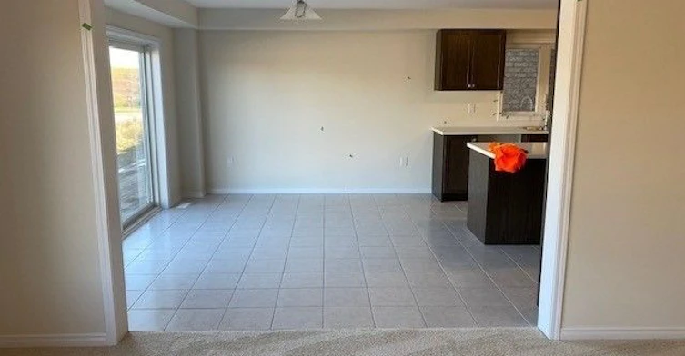 10 Esther Crescent, Thorold, ON, L3B 5N5 - 5