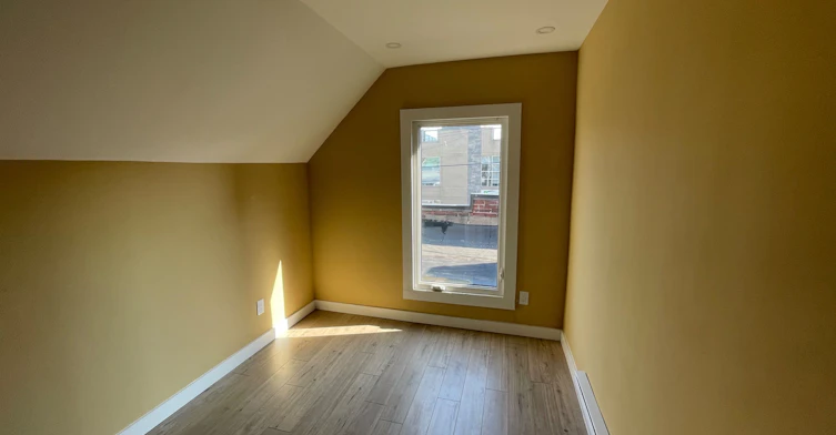 759 Barton Street E, Hamilton, ON, L8L 3A9 - 11