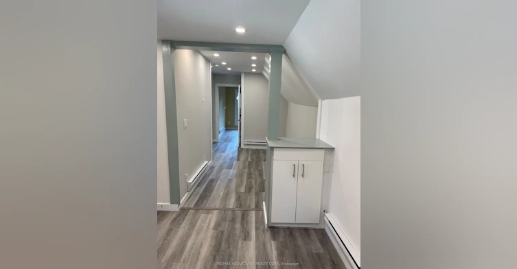 759 Barton Street E, Hamilton, ON, L8L 3A9 - 22