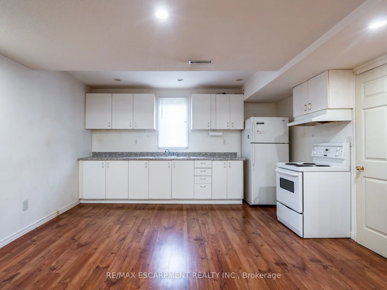 154-156 Freelton Road, Hamilton, ON, L8B 0Z5 - 4