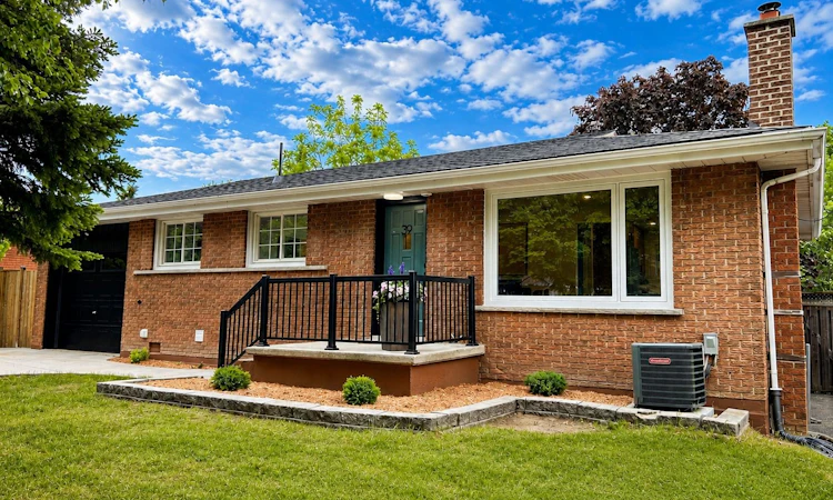 39 Carousel Avenue