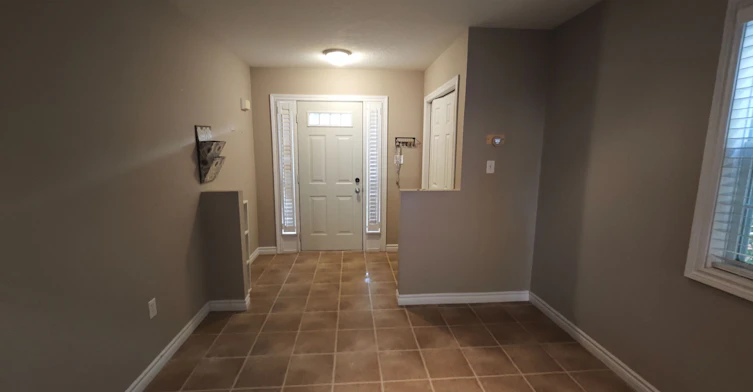 370 Sauve Crescent, Waterloo, ON, N2T 2Y9 - 3