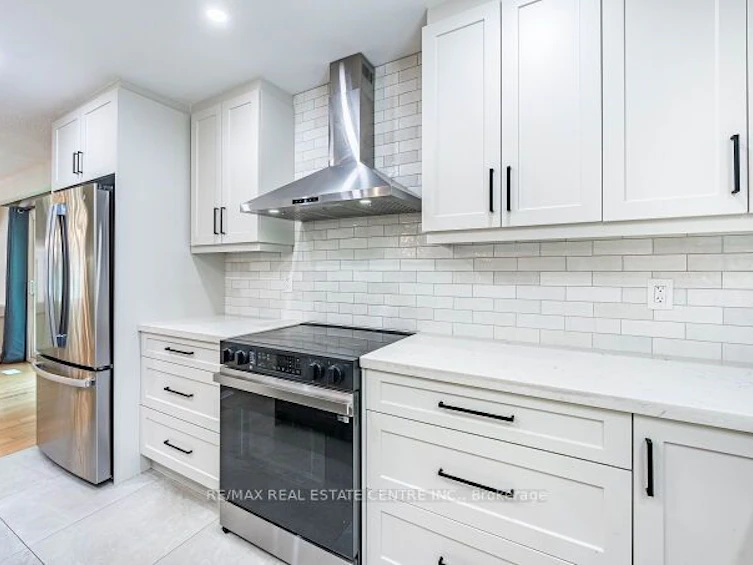 563 6th Concession Road W, Hamilton, ON, L8B 1N2 - 13