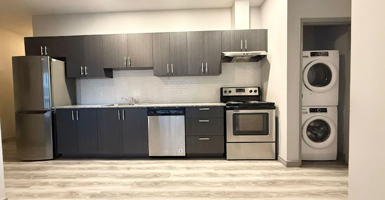 F101-275 Larch Street, Waterloo, ON, N2L 0J3 - 3