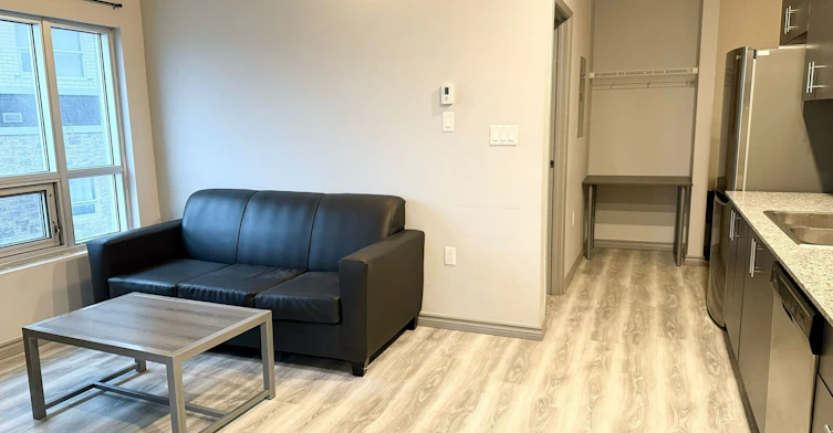 F101-275 Larch Street, Waterloo, ON, N2L 0J3 - 9