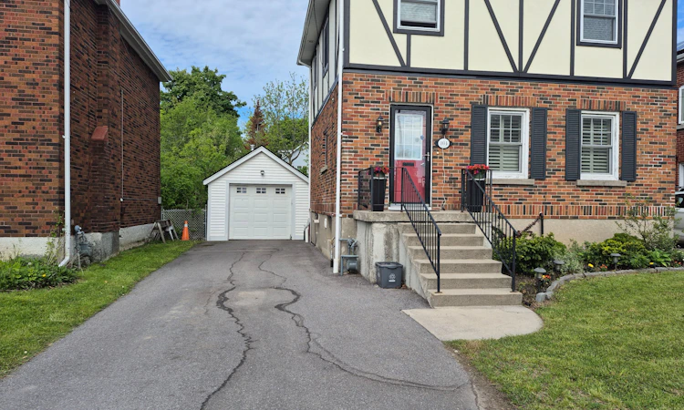 104 Ellerbeck Street