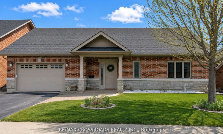 8 Green Arbour Way
