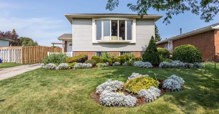 Upper-87 Locheed Drive, Hamilton, ON, L8T 4L5