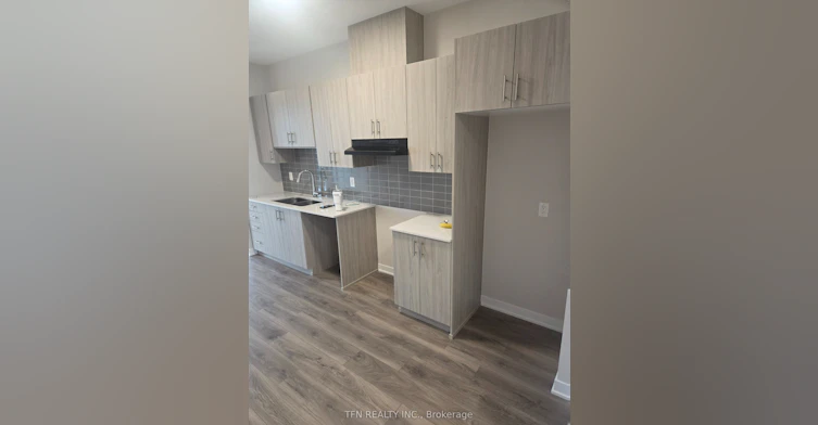 229 Lamarche Avenue, Ottawa, ON, K1W 0Y3 - 4