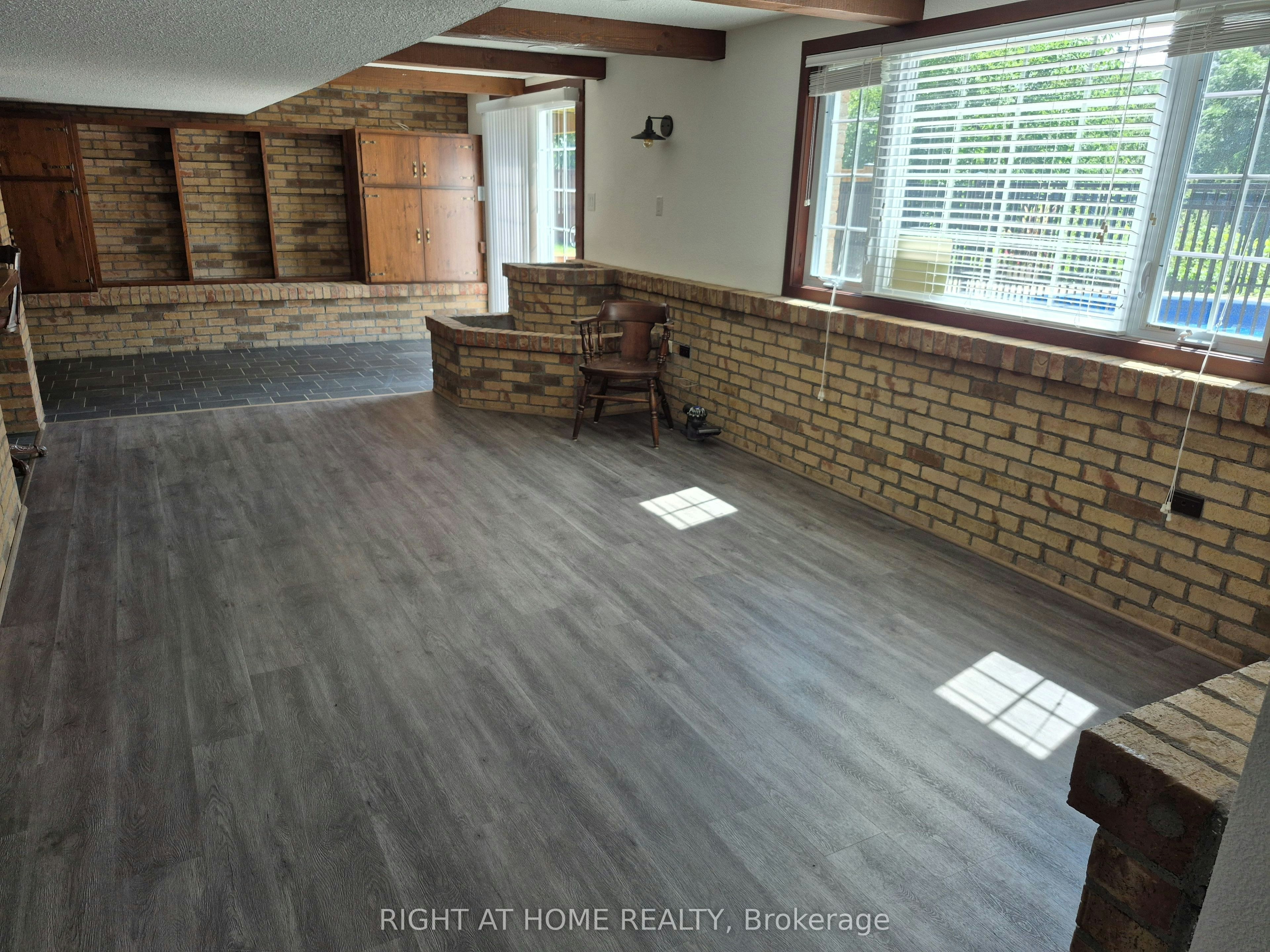 21 Post Horn Place, Waterloo, ON, N2L 5E8 - 22