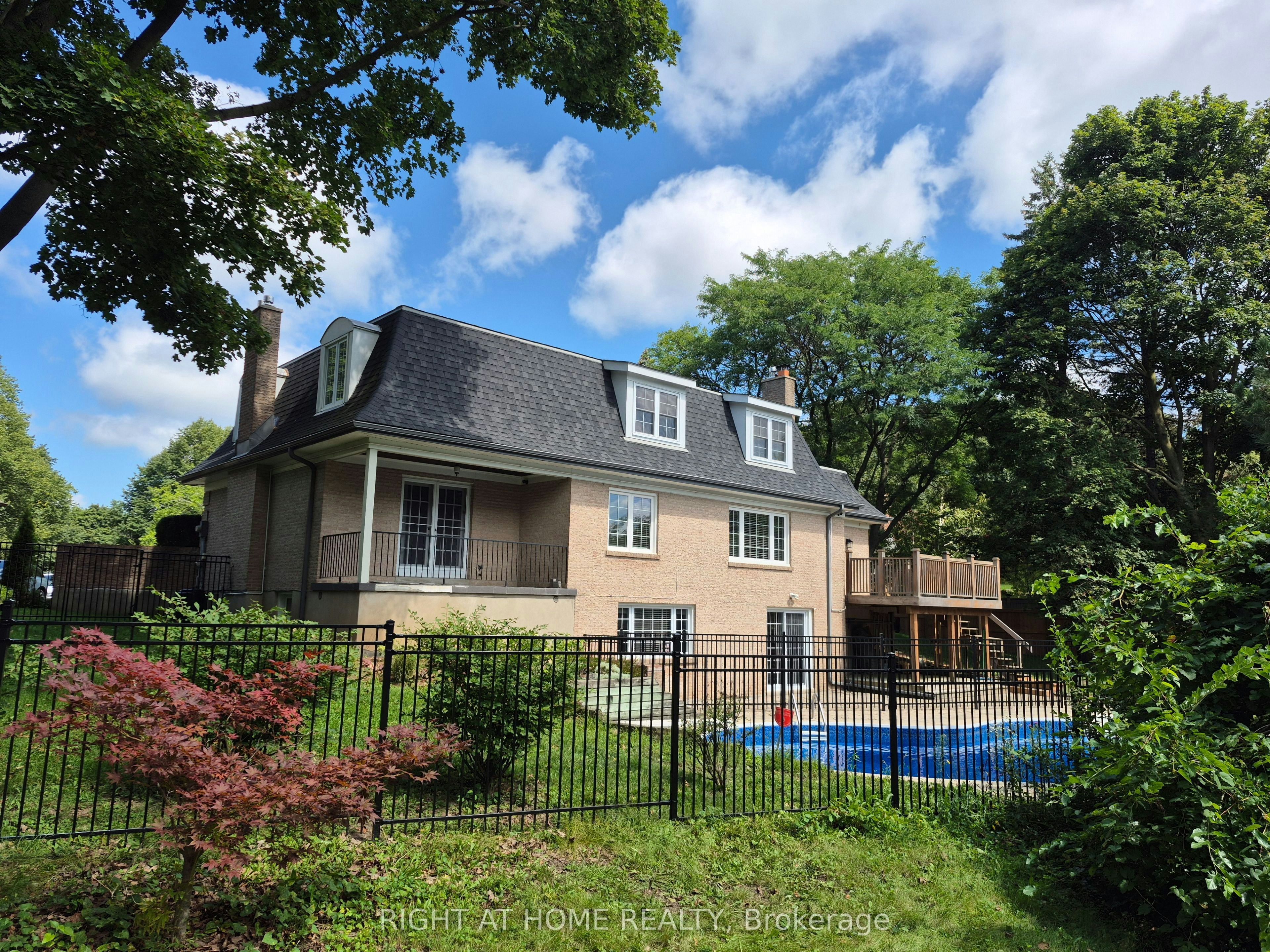 21 Post Horn Place, Waterloo, ON, N2L 5E8 - 28