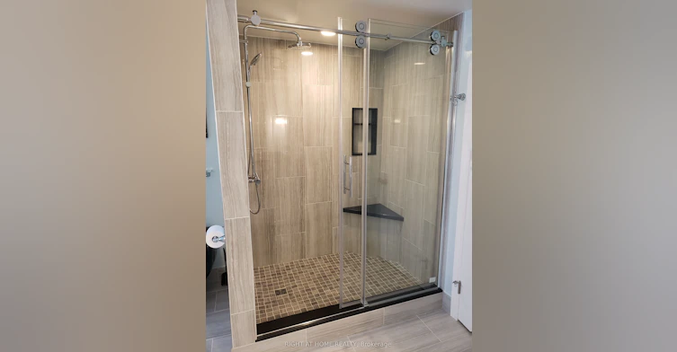 21 Post Horn Place, Waterloo, ON, N2L 5E8 - 17