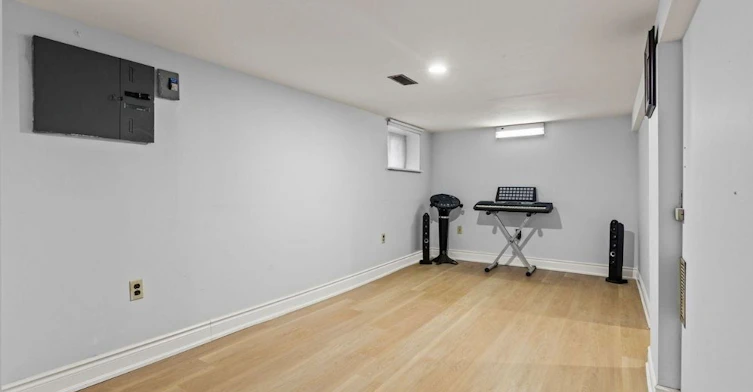 Lower-30 Webber Avenue, Hamilton, ON, L8N 1W3 - 6