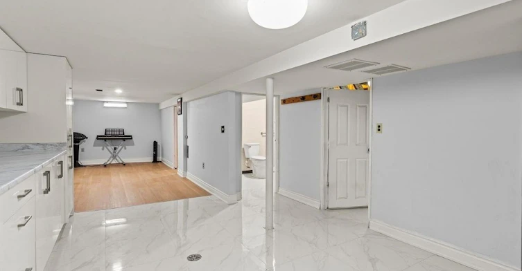 Lower-30 Webber Avenue, Hamilton, ON, L8N 1W3 - 3